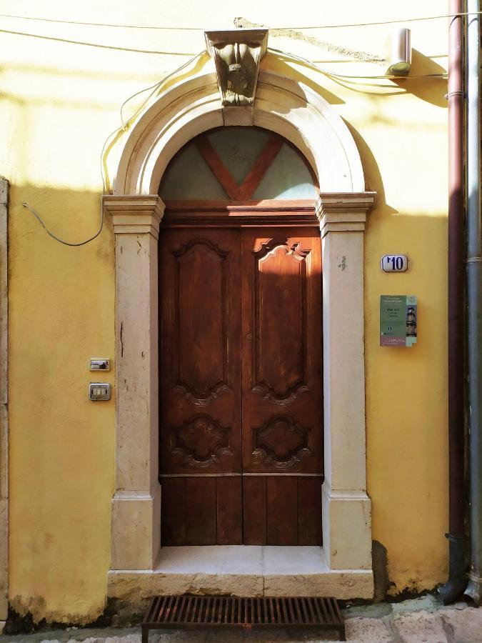 Taurasi Stanze Don Gesualdo Alloggio Turistico מראה חיצוני תמונה