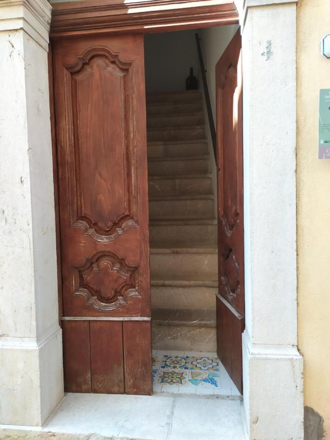 Taurasi Stanze Don Gesualdo Alloggio Turistico מראה חיצוני תמונה